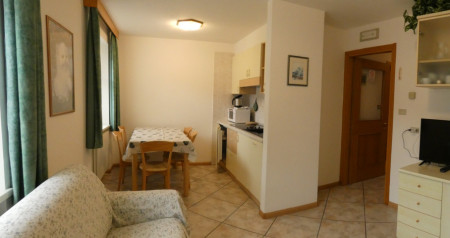 Apartament 12